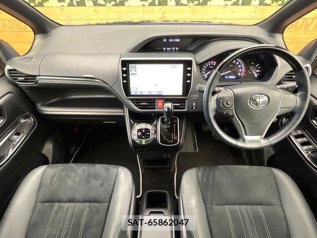 Toyota ESQUIRE 2019-08 8524775-1