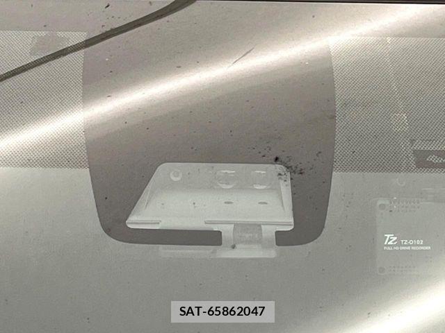 Toyota ESQUIRE 2019-08 8524775-4