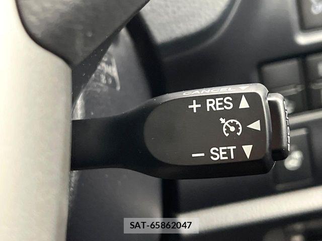 Toyota ESQUIRE 2019-08 8524775-5