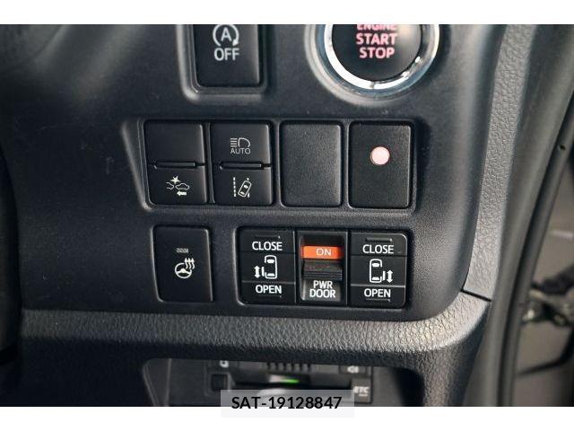 Toyota ESQUIRE 2019-02 8561809-17