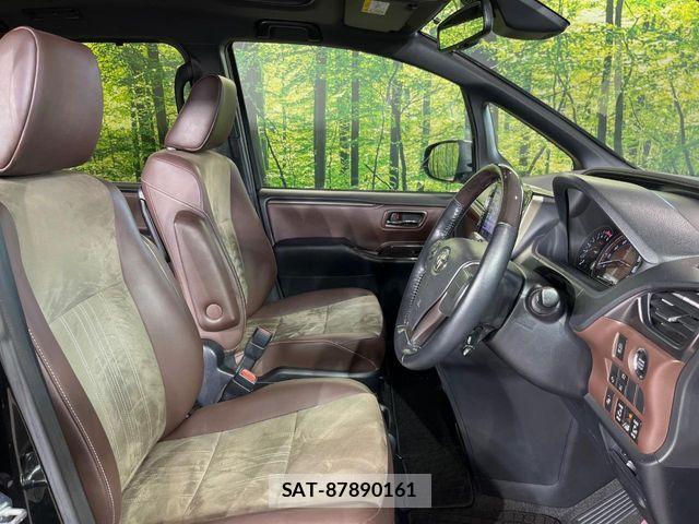 Toyota ESQUIRE 2018-01 8626659-6