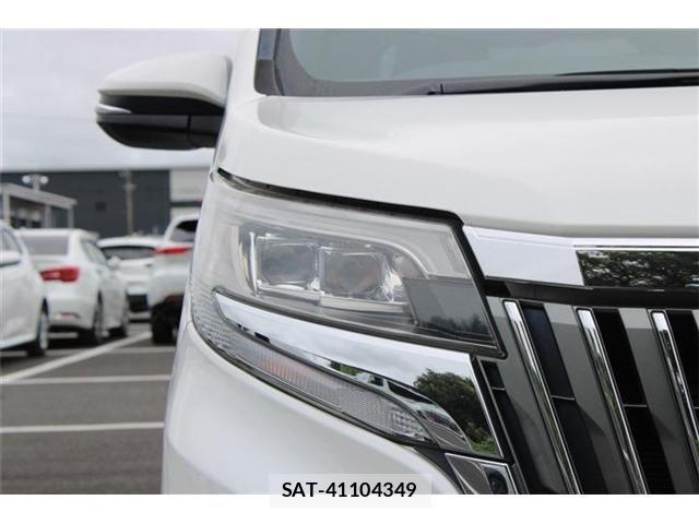 Toyota ESQUIRE 2018-07 8666103-15