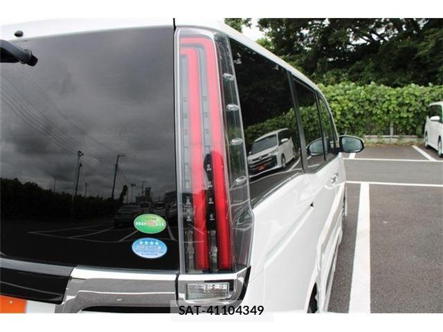 Toyota ESQUIRE 2018-07 8666103-19