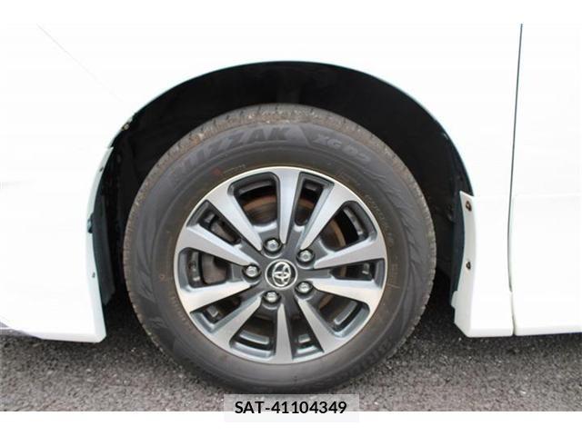 Toyota ESQUIRE 2018-07 8666103-22