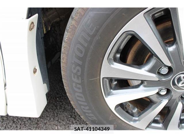 Toyota ESQUIRE 2018-07 8666103-26