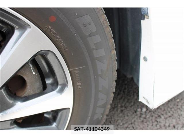 Toyota ESQUIRE 2018-07 8666103-27
