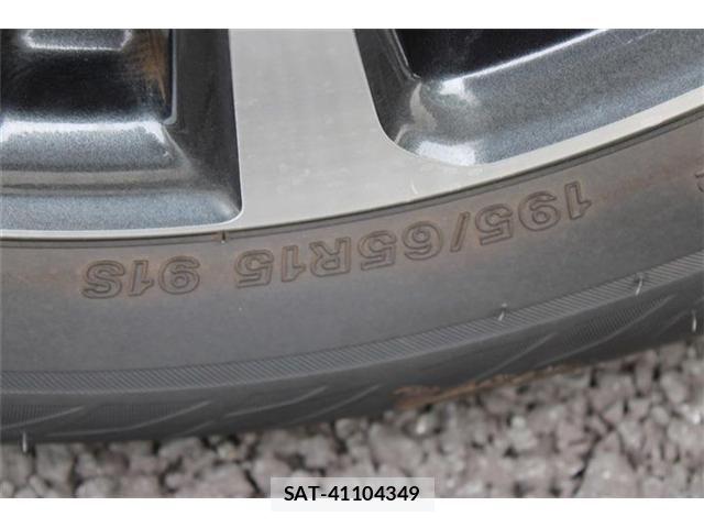 Toyota ESQUIRE 2018-07 8666103-28