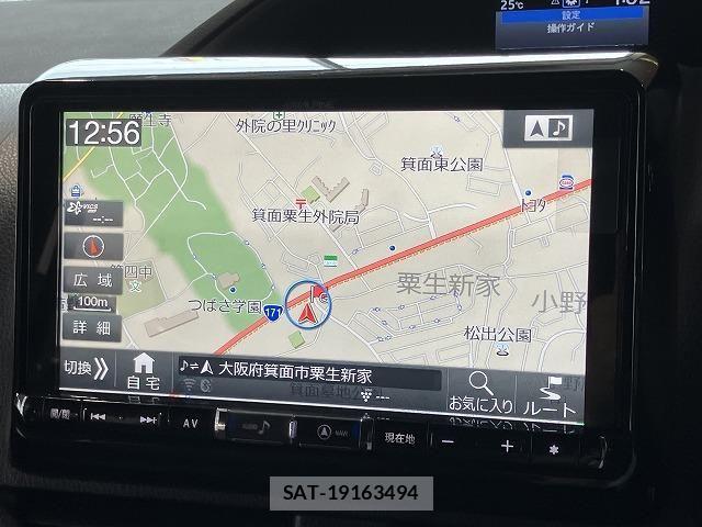 Toyota ESQUIRE 2018-01 8658969-3
