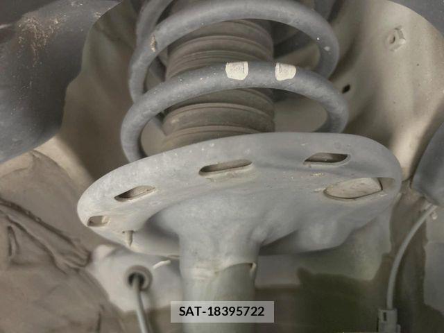Toyota ESQUIRE 2018-02 8658968-19