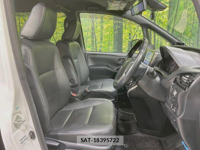 Toyota ESQUIRE 2018-02 8658968-7