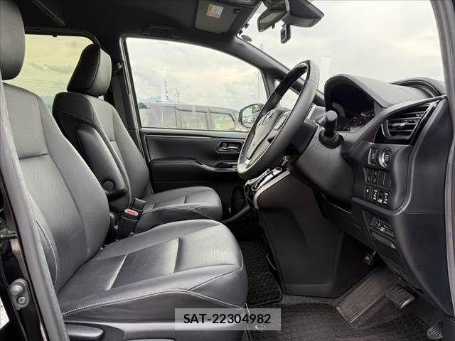 Toyota ESQUIRE 2020-02 8658970-15