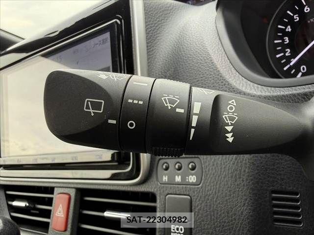 Toyota ESQUIRE 2020-02 8658970-25