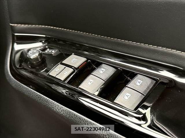 Toyota ESQUIRE 2020-02 8658970-28