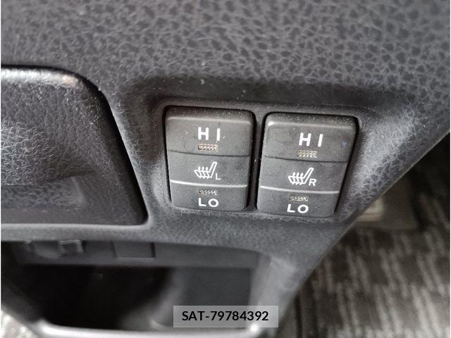 Toyota ESQUIRE 2015-07 8685510-16
