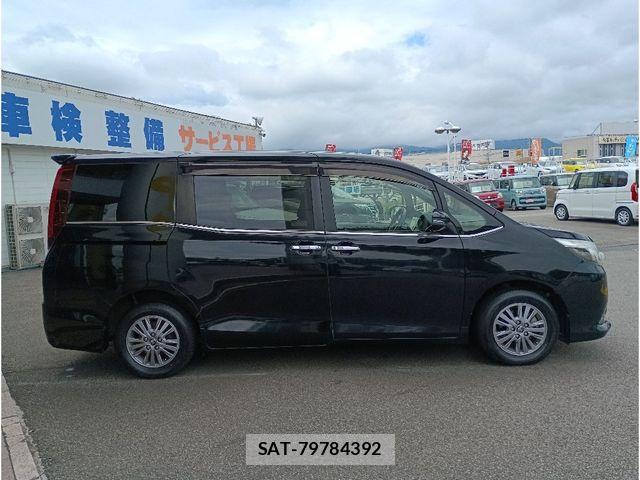 Toyota ESQUIRE 2015-07 8685510-3