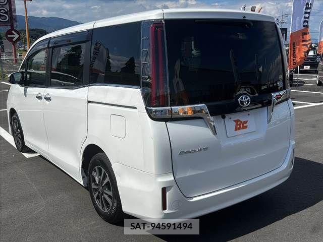 Toyota ESQUIRE 2019-08 8685508-12