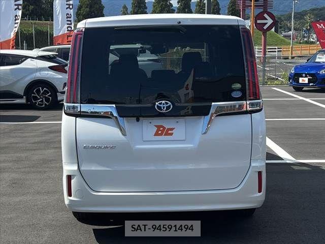 Toyota ESQUIRE 2019-08 8685508-13