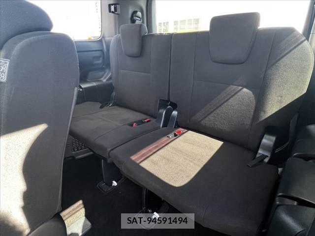 Toyota ESQUIRE 2019-08 8685508-20