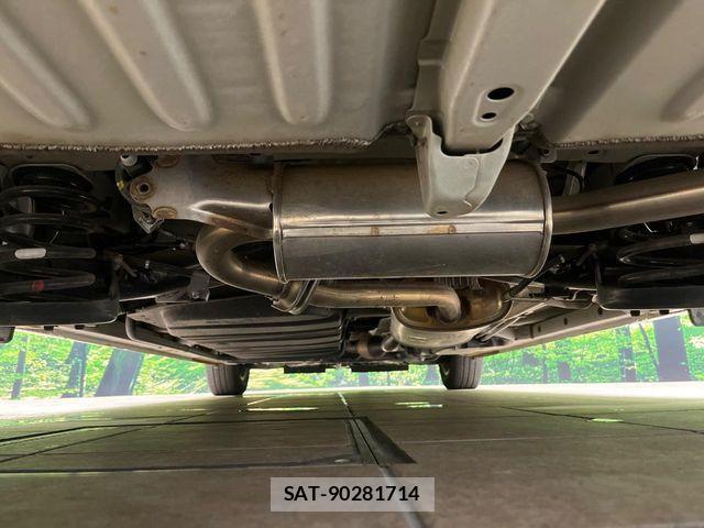 Toyota ESQUIRE 2018-06 8685507-18