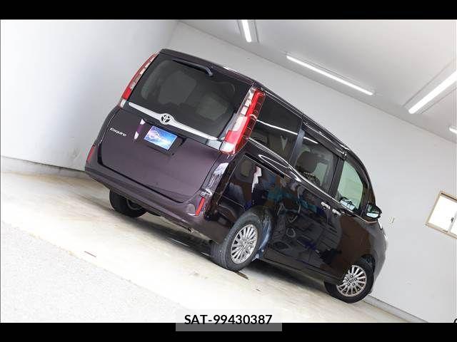 Toyota ESQUIRE 2015-06 8685509-11