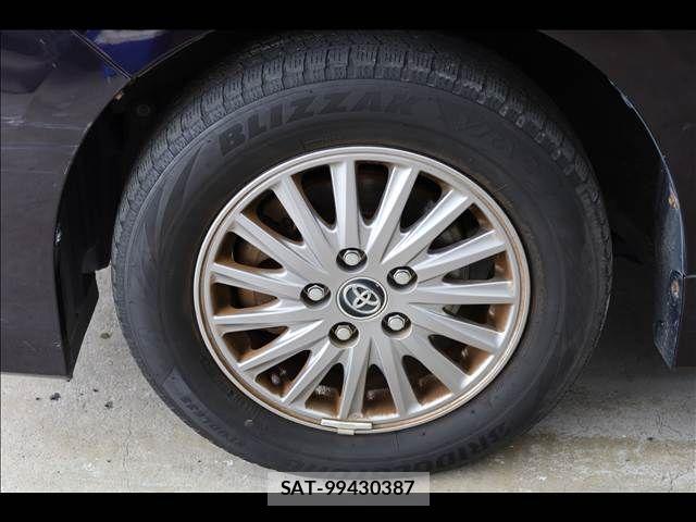 Toyota ESQUIRE 2015-06 8685509-13