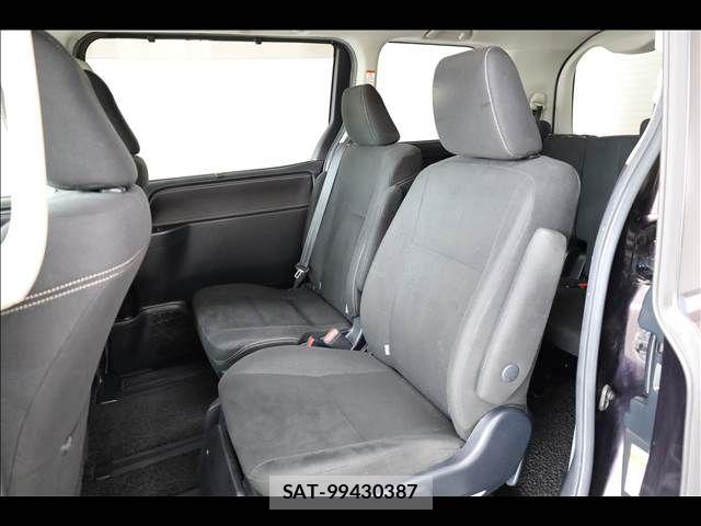 Toyota ESQUIRE 2015-06 8685509-17