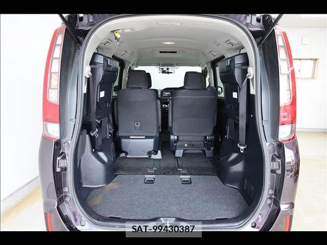 Toyota ESQUIRE 2015-06 8685509-19