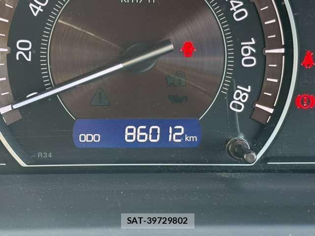 Toyota ESQUIRE 2017-09 8741952-6