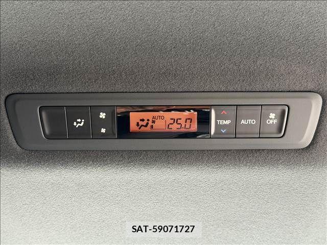Toyota ESQUIRE 2020-04 8741953-16