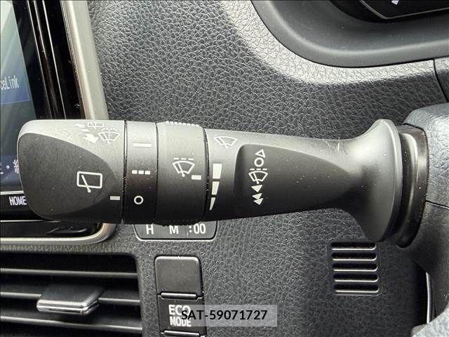 Toyota ESQUIRE 2020-04 8741953-29