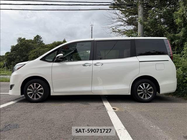 Toyota ESQUIRE 2020-04 8741953-5