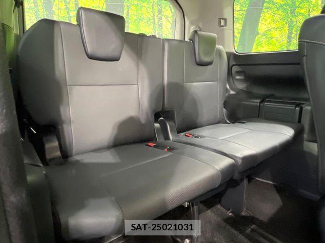 Toyota ESQUIRE 2015-09 8780119-9