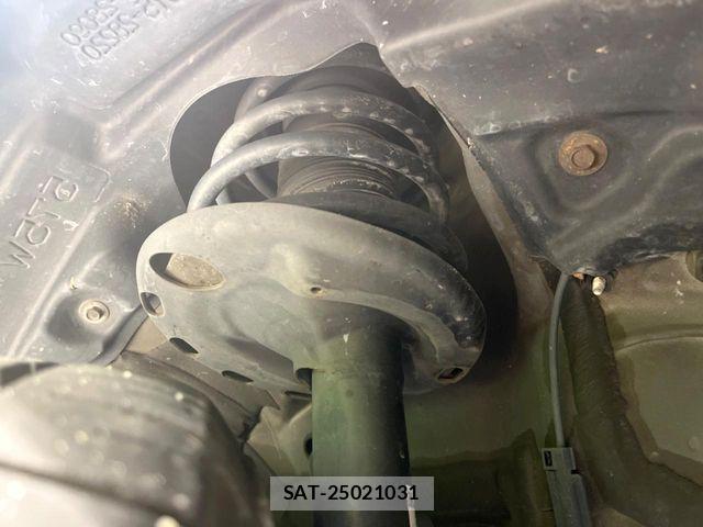 Toyota ESQUIRE 2015-09 8780119-19