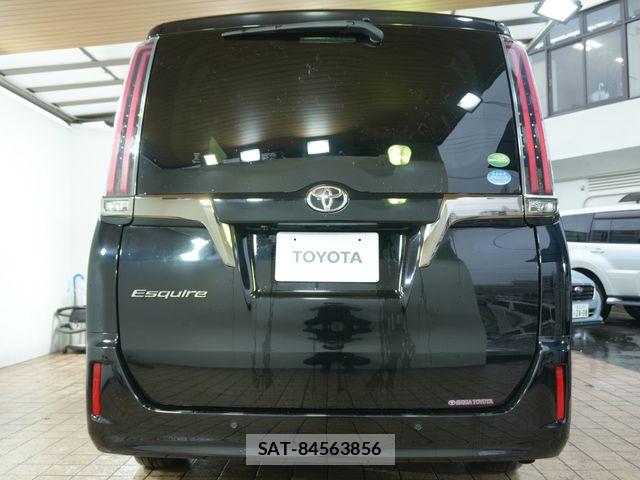Toyota ESQUIRE 2019-09 8780120-9