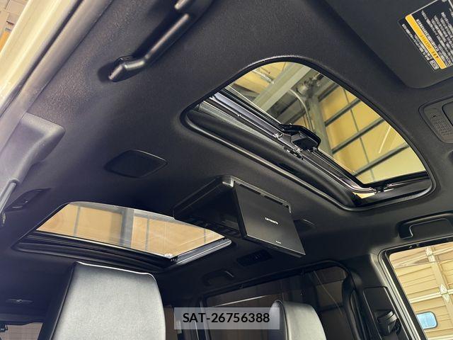 Toyota ESQUIRE 2017-12 8780121-6