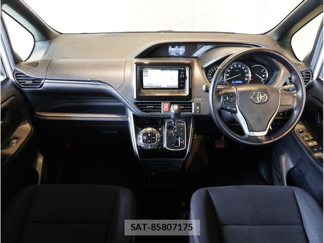 Toyota ESQUIRE 2015-06 8795878-19