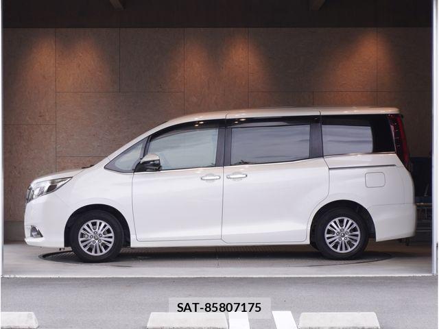 Toyota ESQUIRE 2015-06 8795878-2