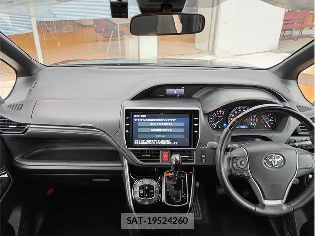 Toyota ESQUIRE 2018-09 8795879-1