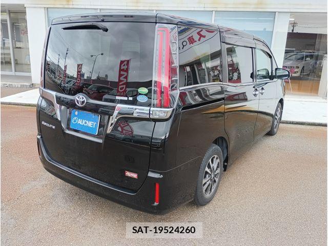 Toyota ESQUIRE 2018-09 8795879-2