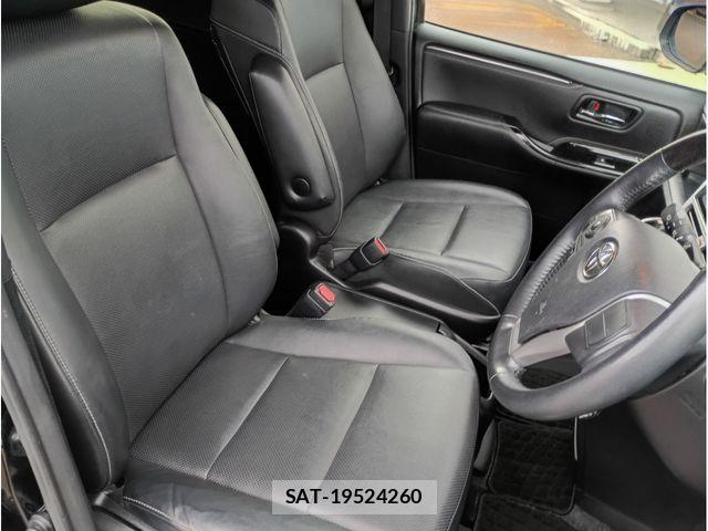 Toyota ESQUIRE 2018-09 8795879-5