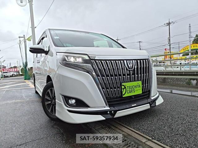 Toyota ESQUIRE 2017-08 8828921-9