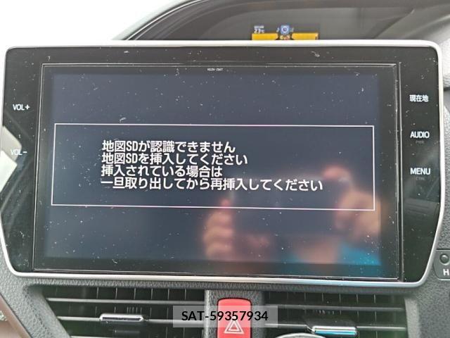 Toyota ESQUIRE 2017-08 8828921-12