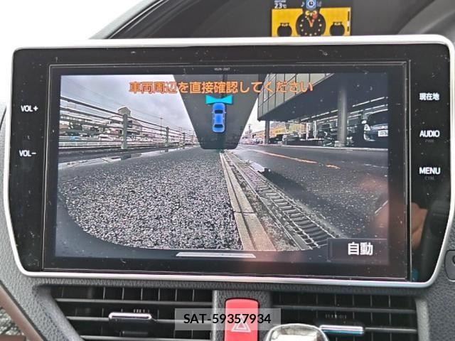 Toyota ESQUIRE 2017-08 8828921-14