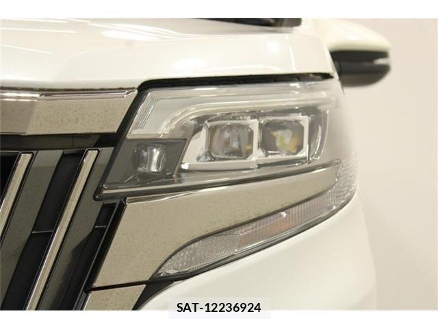 Toyota ESQUIRE 2019-09 8828923-14