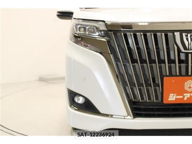 Toyota ESQUIRE 2019-09 8828923-15