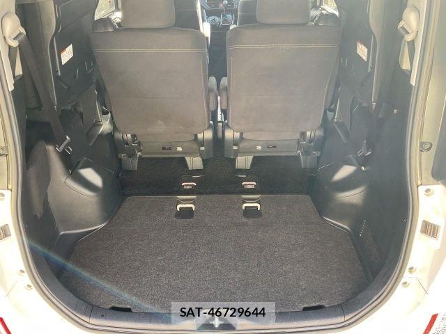 Toyota ESQUIRE 2016-08 8848891-13