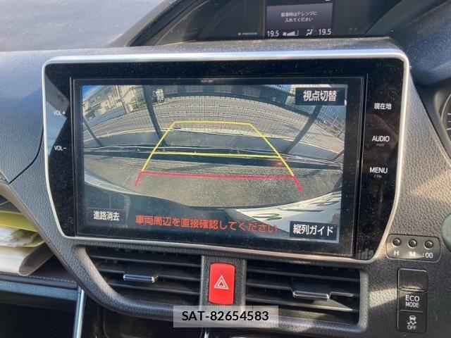 Toyota ESQUIRE 2017-11 8847885-19