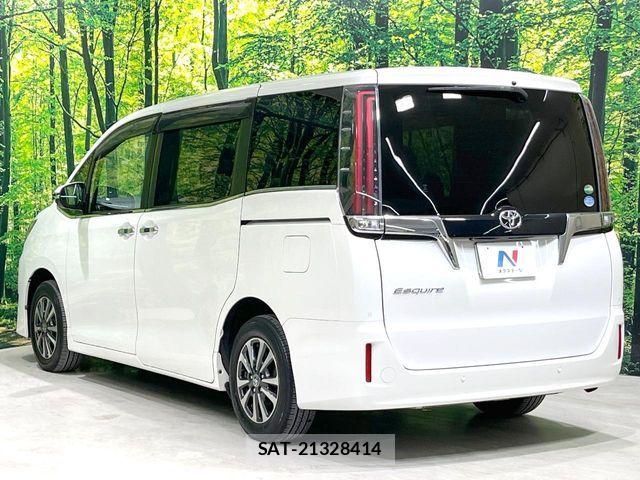 Toyota ESQUIRE 2019-08 8879636-17