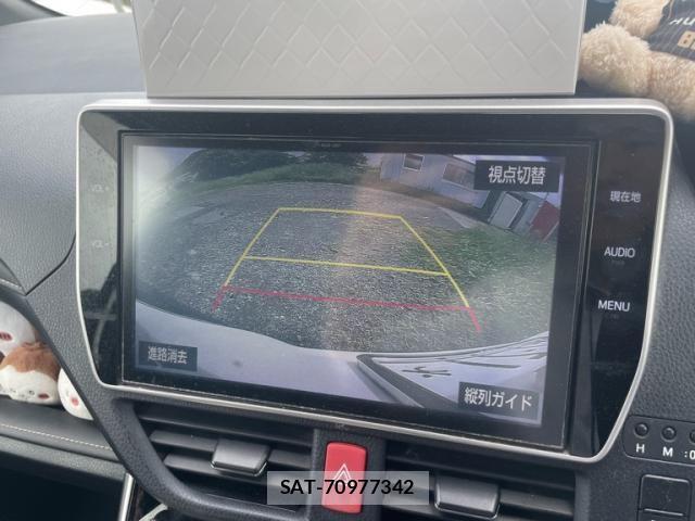 Toyota ESQUIRE 2017-09 8879644-23