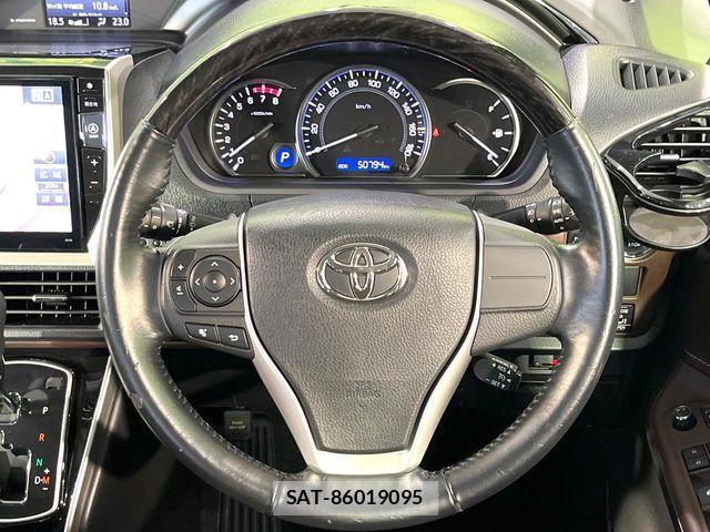Toyota ESQUIRE 2015-12 8879641-11